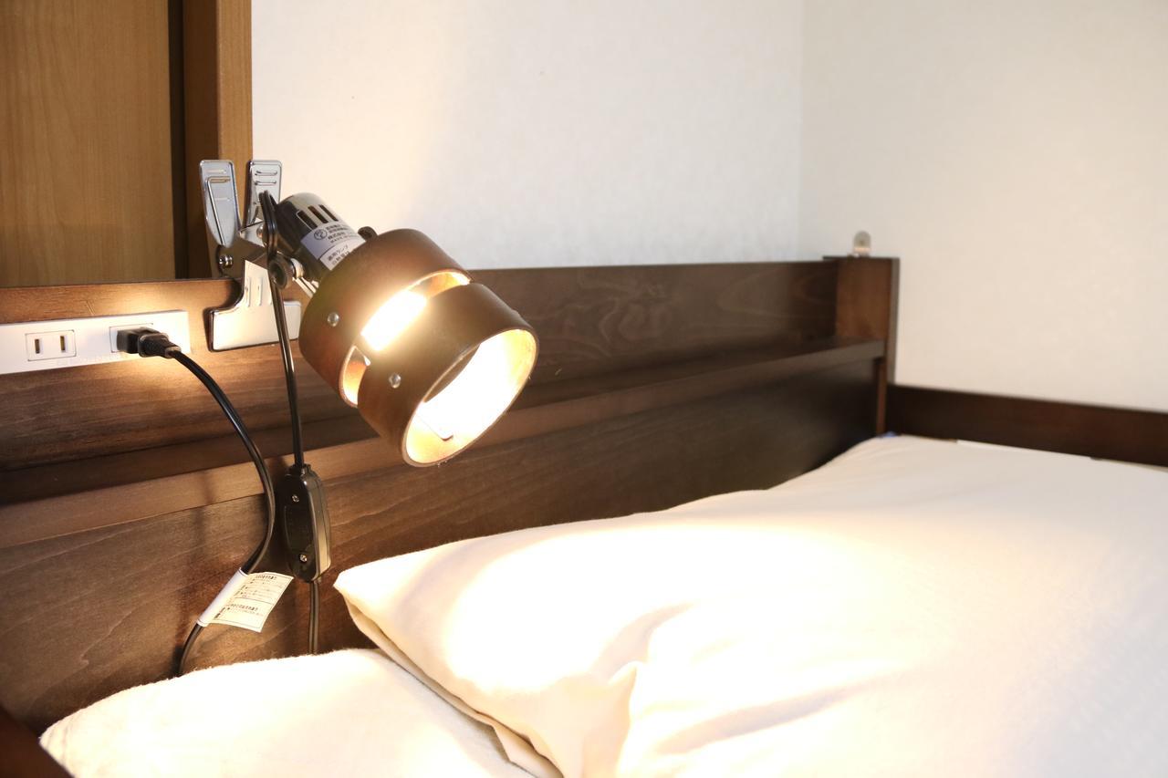 Tokiyo Hostel Тоёнака Экстерьер фото